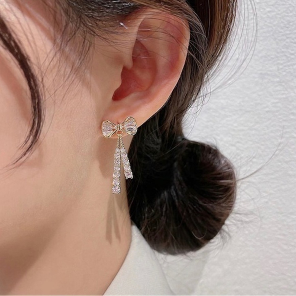 Gold Bow Shaped Rhinestone Earrings